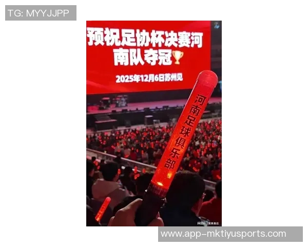 尹鸿博宣布明天将迎来最后一场中超比赛因伤选择退役