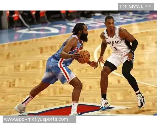 恩比德被罚五万不满裁判判罚称其动作不雅引发热议