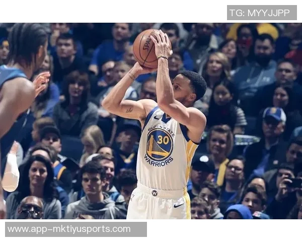 赛季至今末节投篮命中数排行榜小里领衔字母莫布里马克西紧随其后