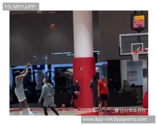 小卡谈首次与哈登合作的训练营经历对团队的积极影响